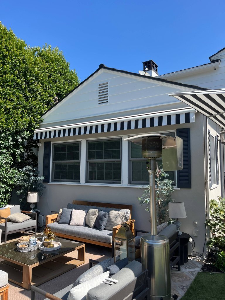 Showcases 4 Motorized Retractable Awning in Los Angeles | Los Angeles, CA | Van Nuys Awning | Los Angeles