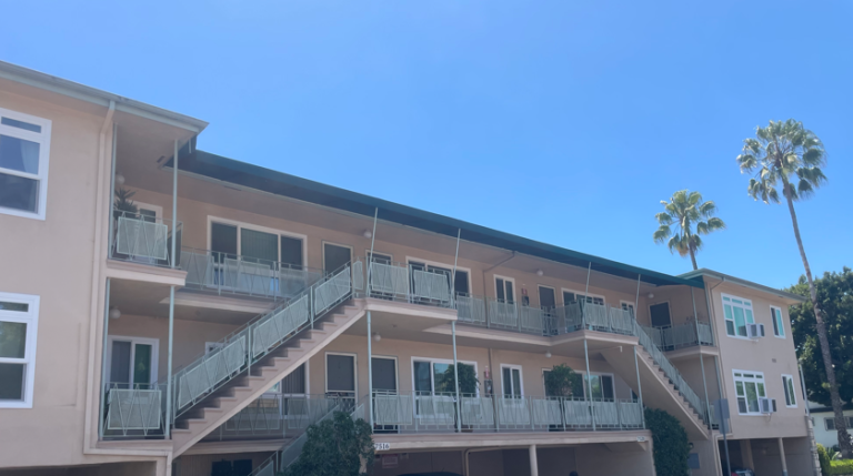 Showcases 8 Open End Canopy in West Hollywood | West Hollywood, CA | Van Nuys Awning | West Hollywood