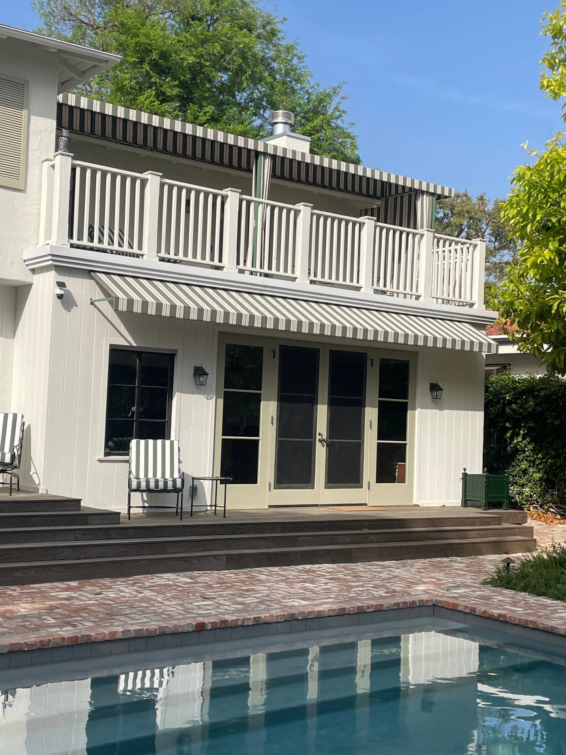 Roof Mount Closed End Awnings with Posts and Traverse Drapes | Toluca Lake, CA | Van Nuys Awning | Toluca Lake